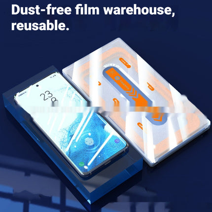 Dust-Free Chamber Makes It Easy To Apply Tempered Glass