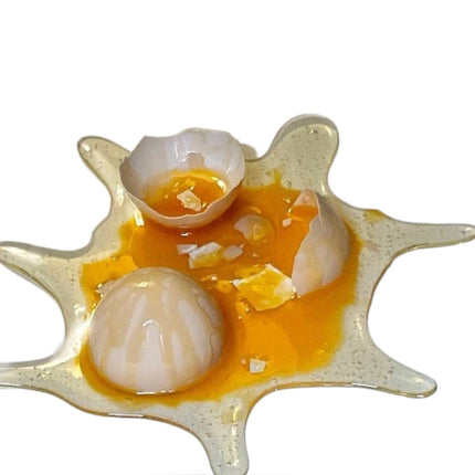 Cracked Egg Phone Stand Prank Toy