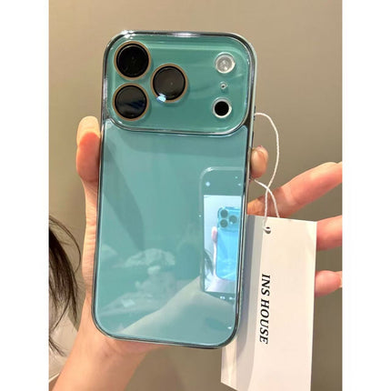 Instagram-Worthy Emerald-Green Phone Case With A Premium