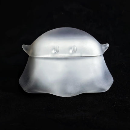 D-Printed Transparent Earphone Case Featuring A Little Ghost