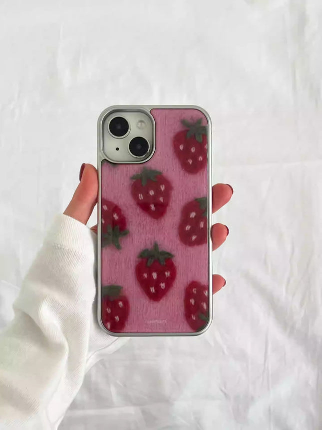 Strawberry Themed Protective Case 16 Pro Max Protective Cover
