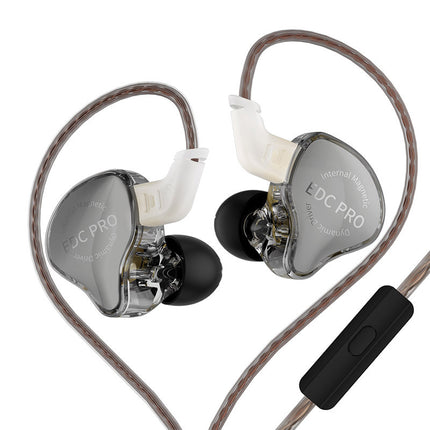 Bass-heavy Wired In-ear Music Headphones