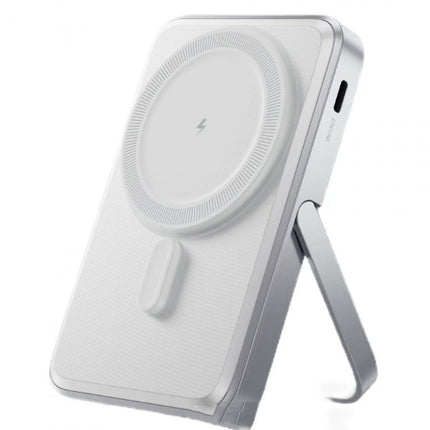 Wireless-charging Power Bank With Built-in Cable And Magnetic Attachment For Pho